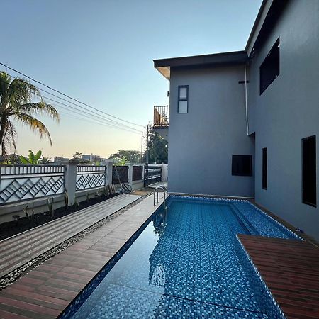 Villa Cassandra Cigombong Экстерьер фото