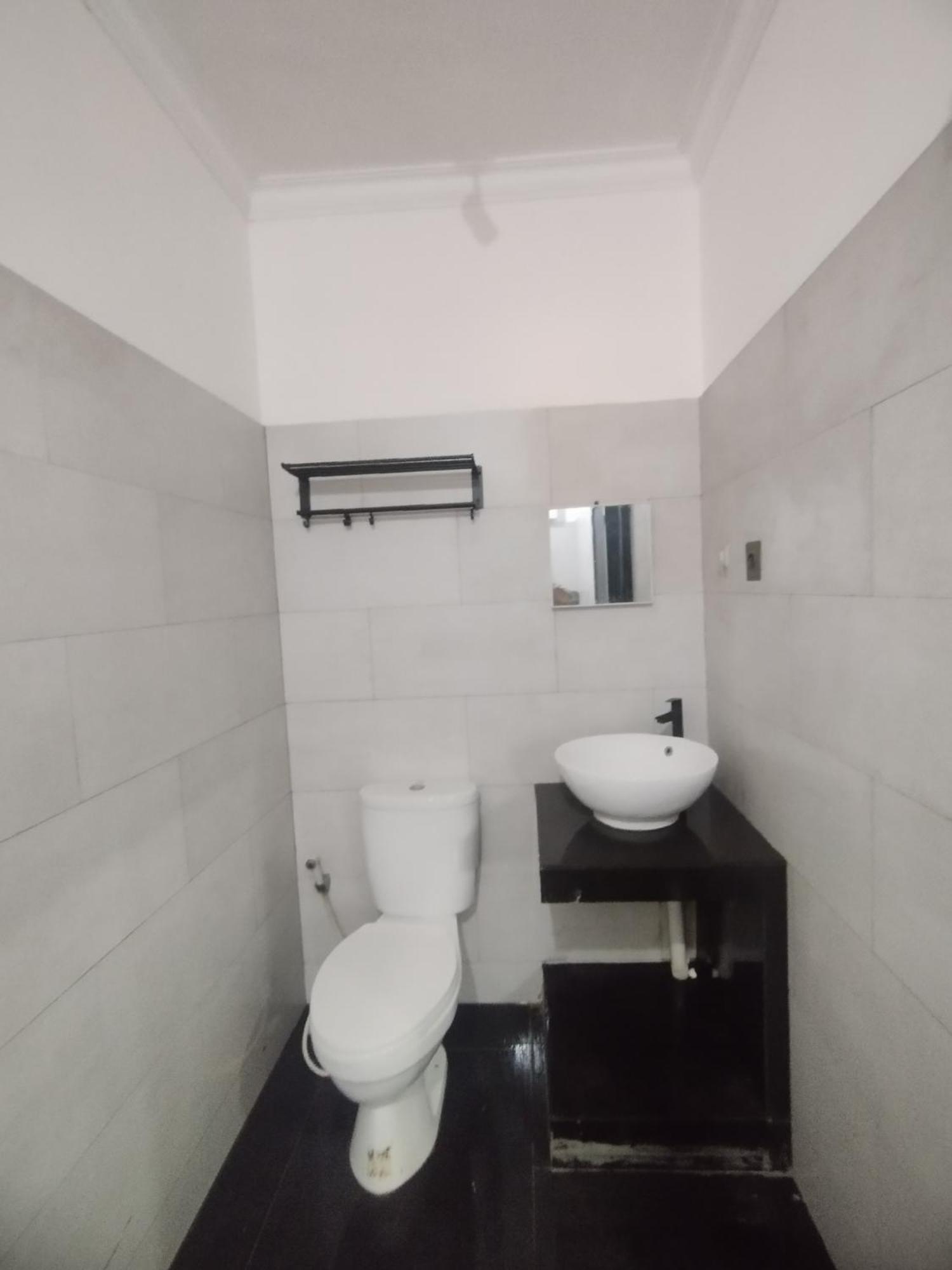 Villa Cassandra Cigombong Экстерьер фото